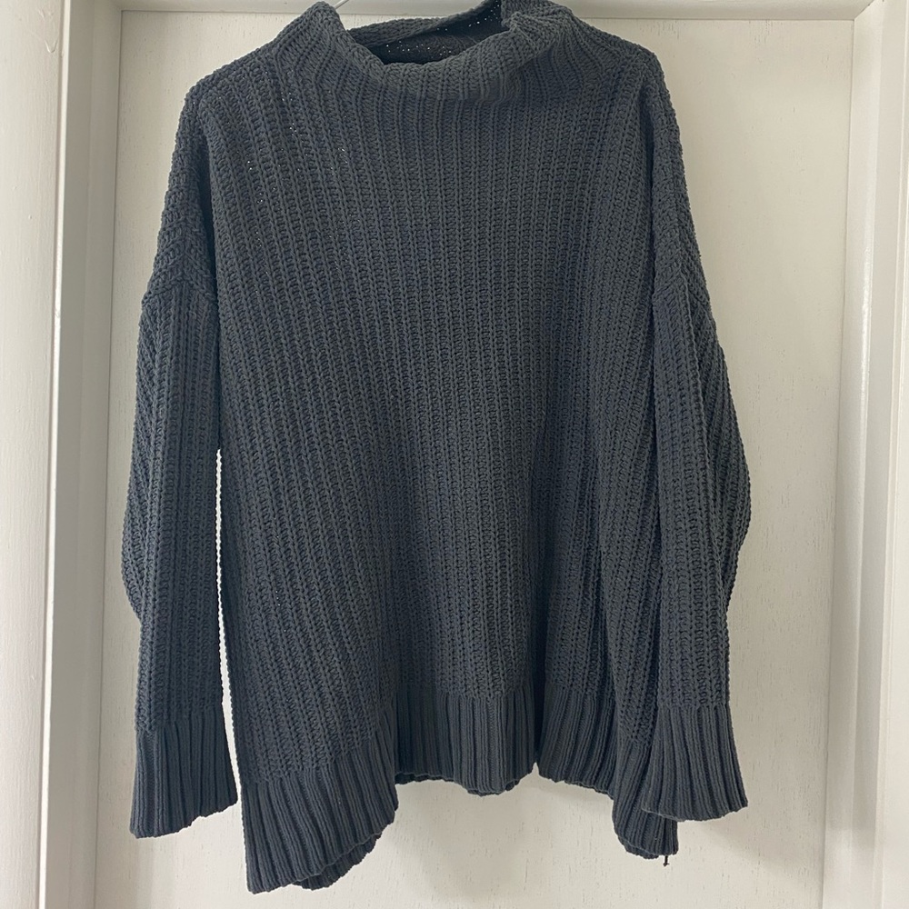 Aerie sweater